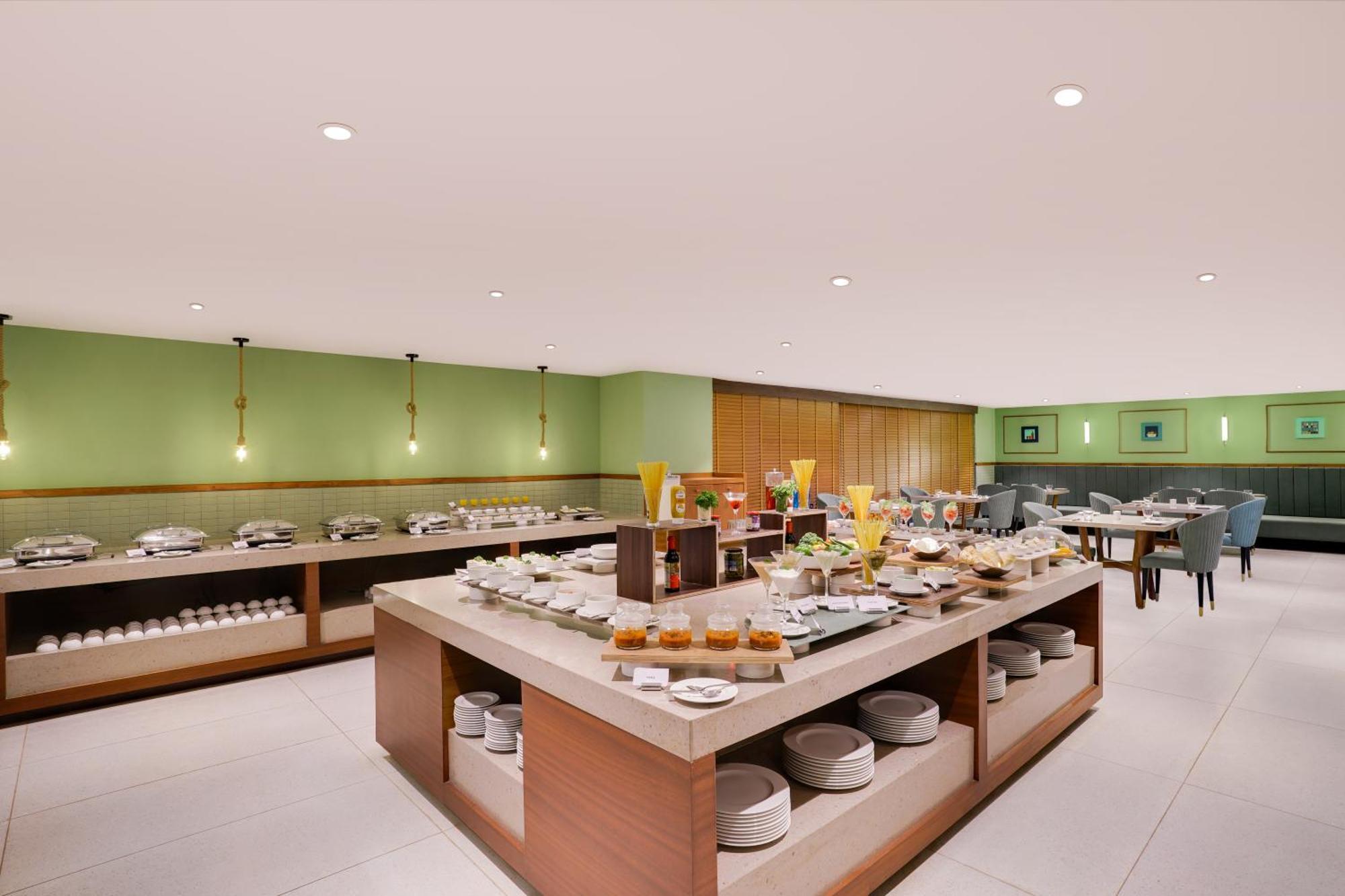 Lemon Tree Hotel, Райкот Екстериор снимка
